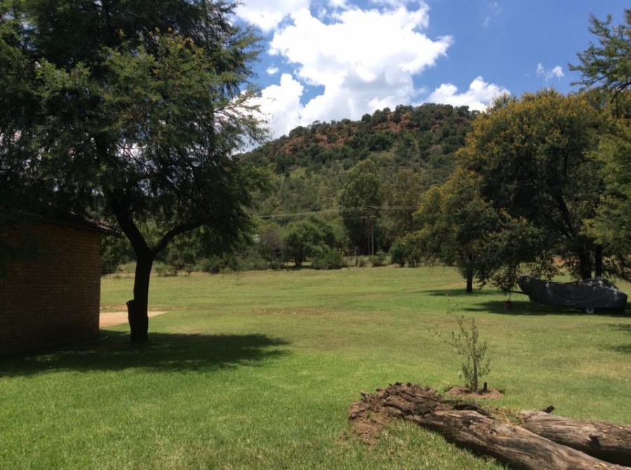 9 Bedroom Property for Sale in Parys Free State
